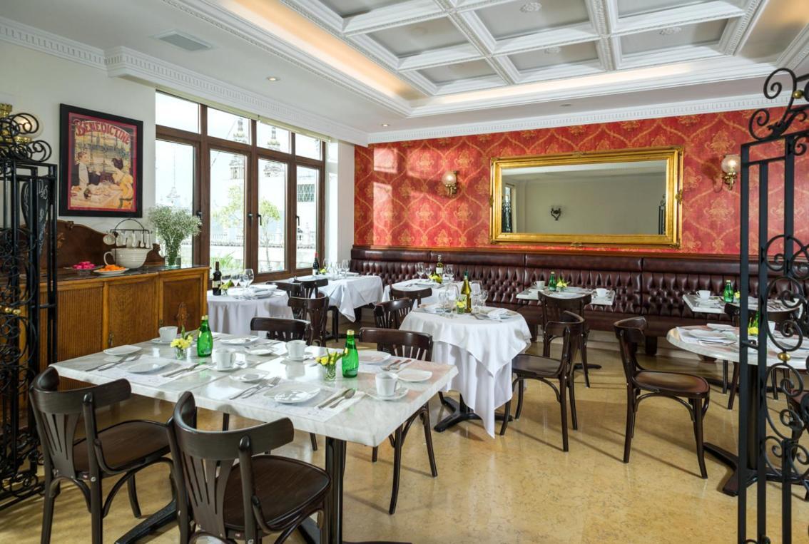 Grand Hotel Tepatitlan Extérieur photo