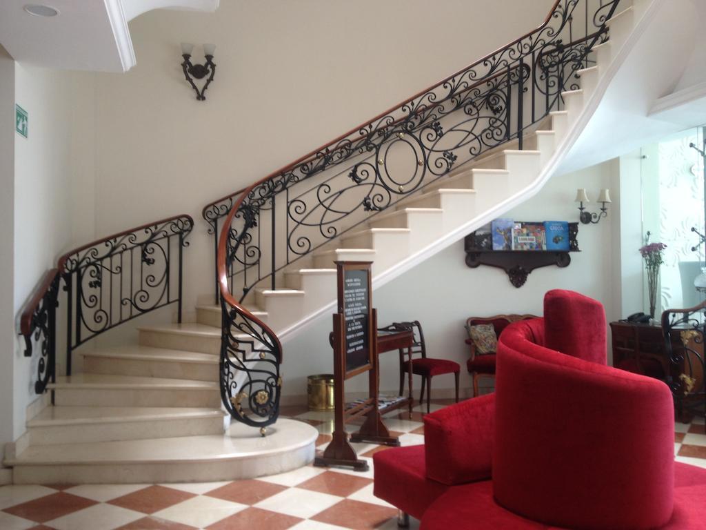 Grand Hotel Tepatitlan Extérieur photo