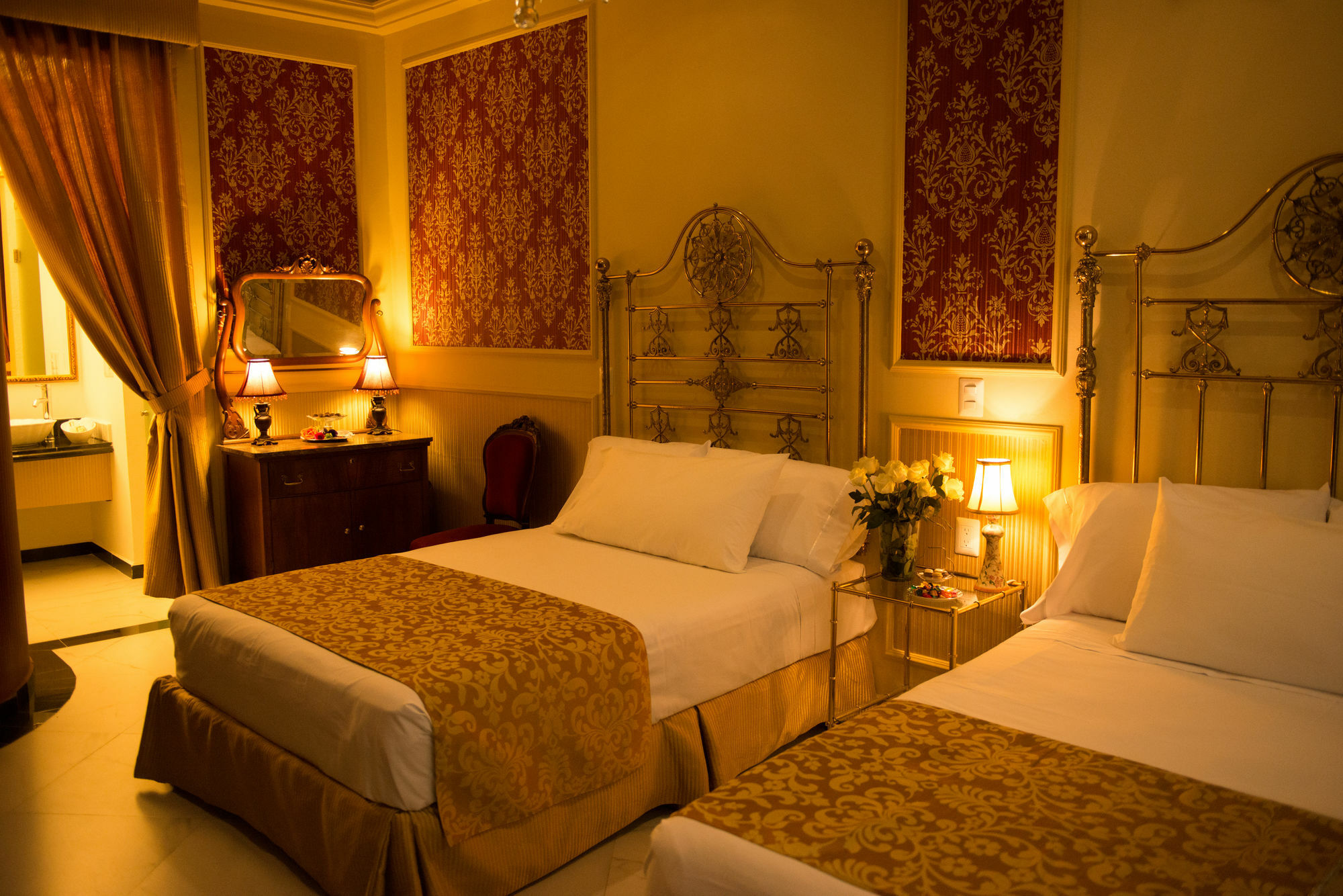 Grand Hotel Tepatitlan Extérieur photo